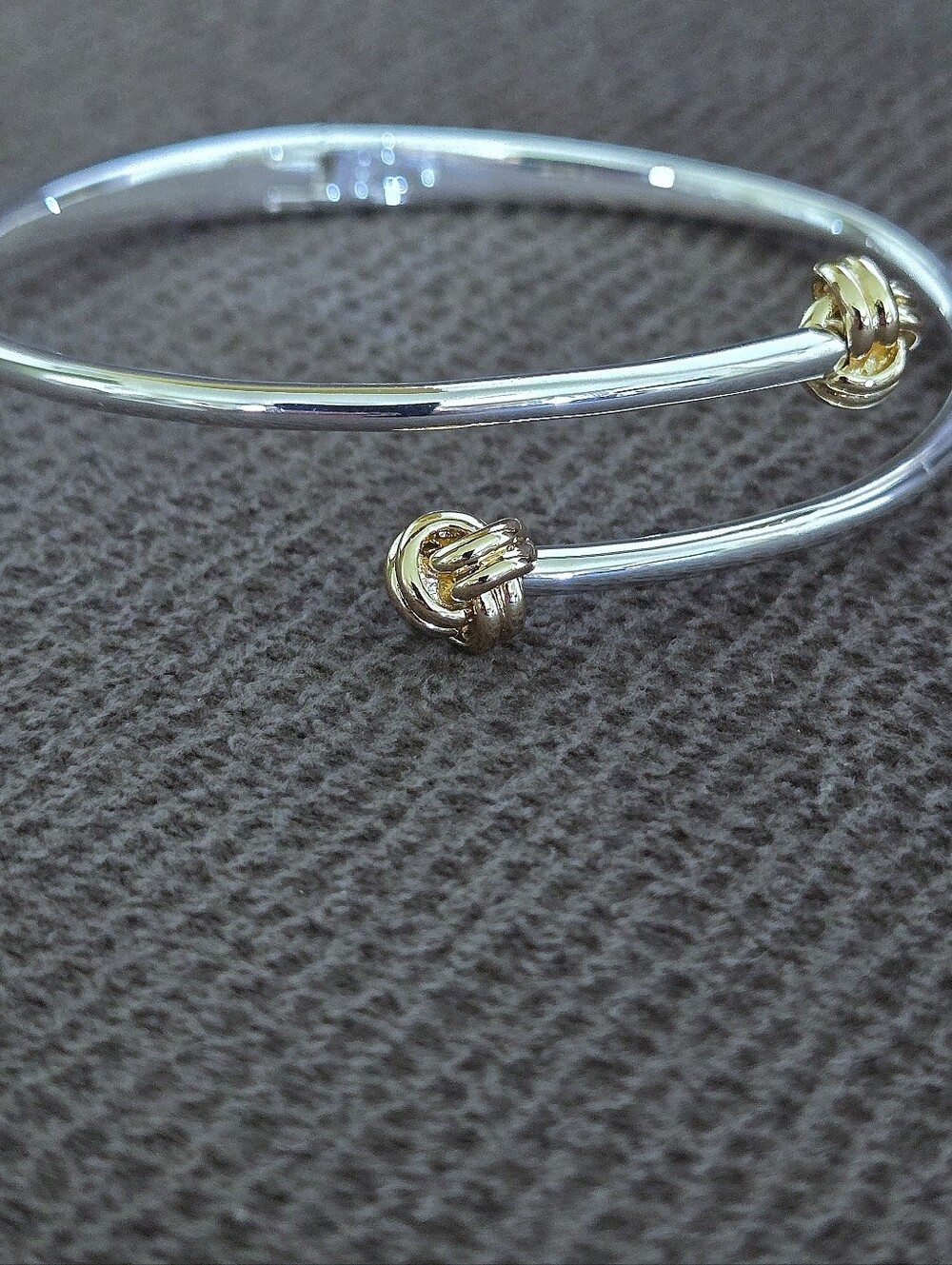 LAUREN Ralph Lauren Two✌️ Tone Knot Bypass Bangle Bracelet - NWT - Picture 7 of 16